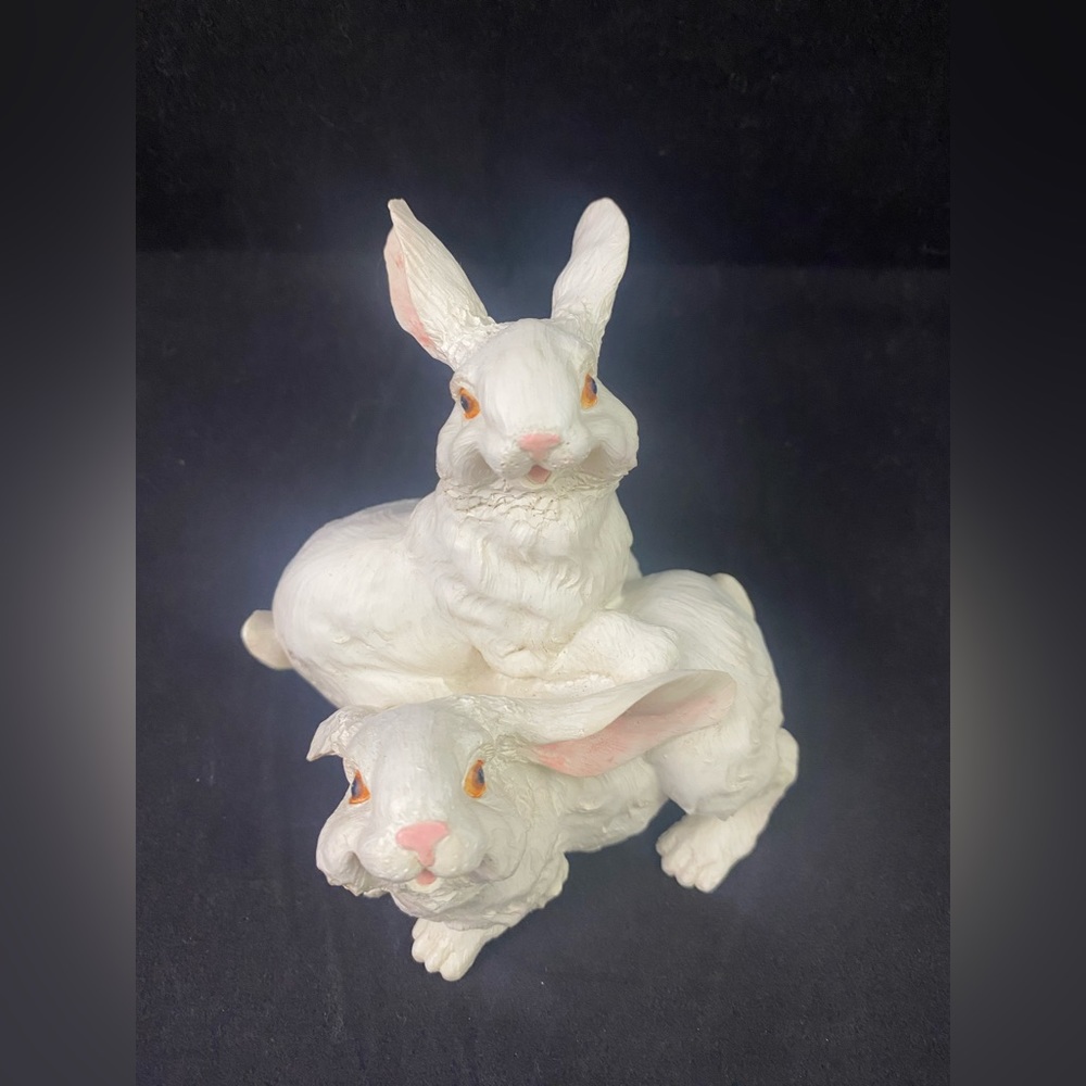 Vintage Home Interior White Bunny Rabbits Figurine Statue 2002 Easter Spring